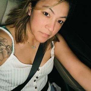 Meet your Posher, Sulema